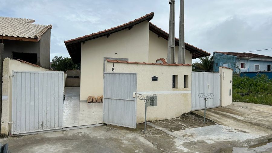 Casa Geminada - Venda - Gaivota (praia) - Itanhaém - SP