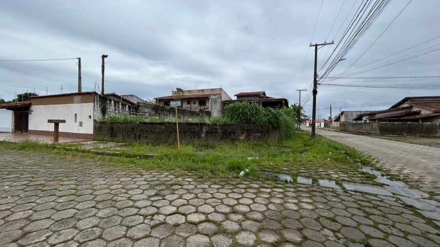 Terreno - Venda - Jamaica (praia) - Itanha�m - SP