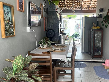Bela Casa h� 200m da Praia