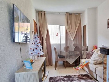 Bela Casa em Condominio